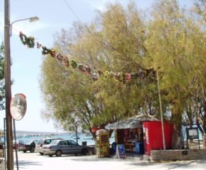 May wreaths in Aliki