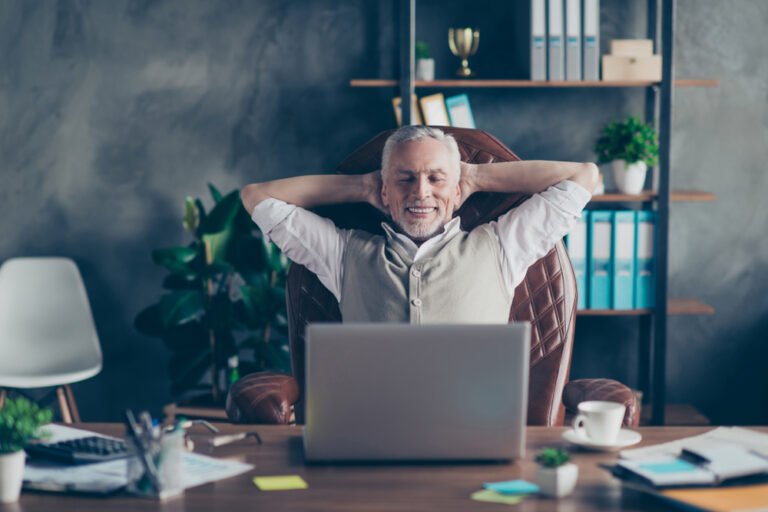 Turn Your Retirement Dreams into an Online Business